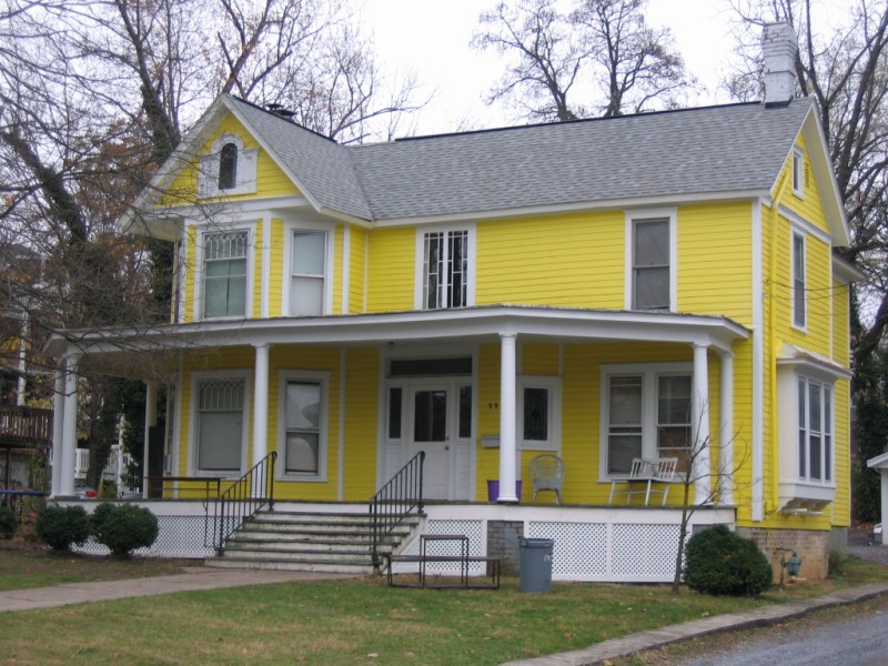 111cam01.jpg (35544 bytes)